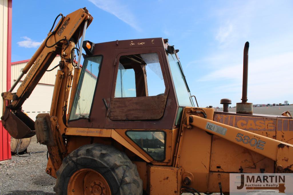Case 580E backhoe
