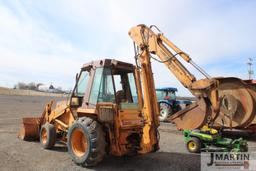 Case 580E backhoe