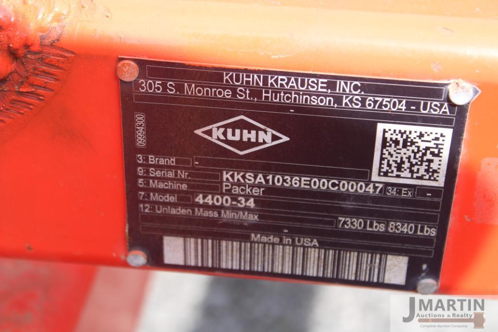 Krause 4400 34' X-fold packer