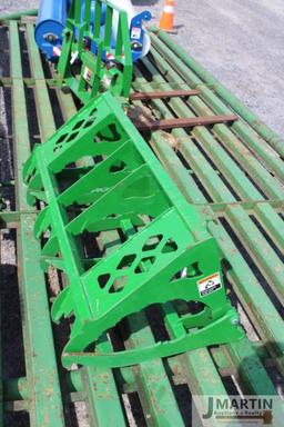 2023 Frontier 52'' grapple