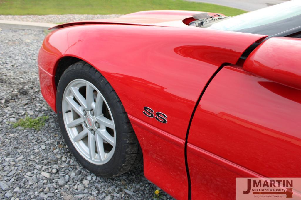 2000 Chevrolet Camaro SS car