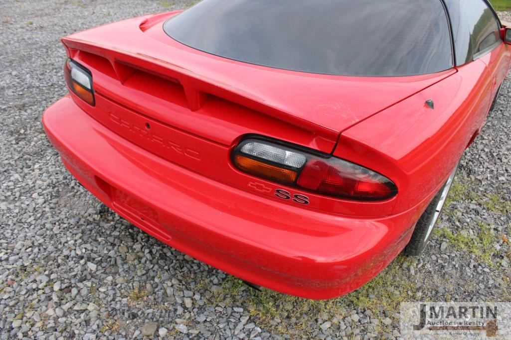 2000 Chevrolet Camaro SS car