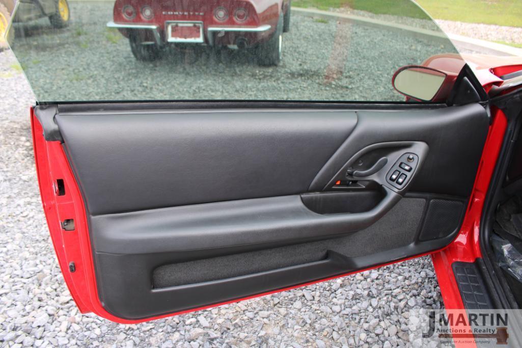 2000 Chevrolet Camaro SS car