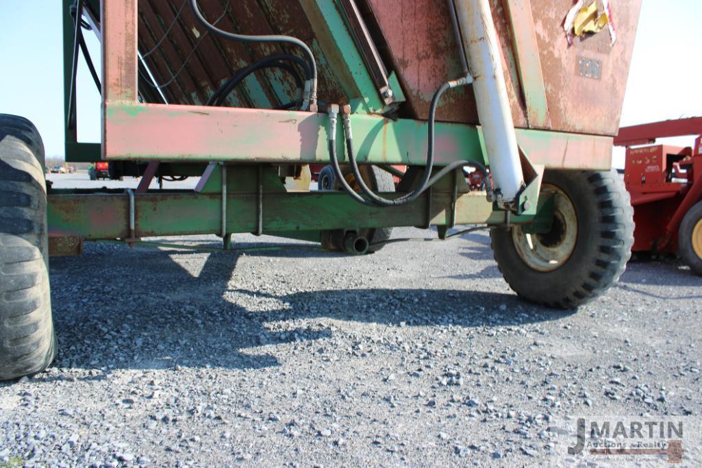 McConnel dump wagon