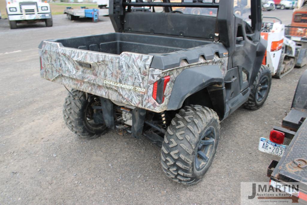 2016 Challenger 750 gator