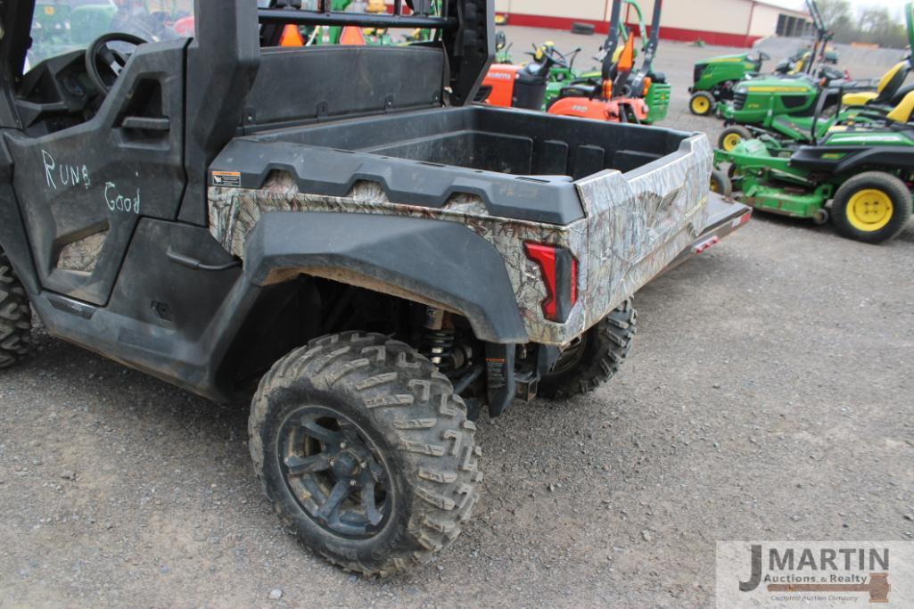 2016 Challenger 750 gator