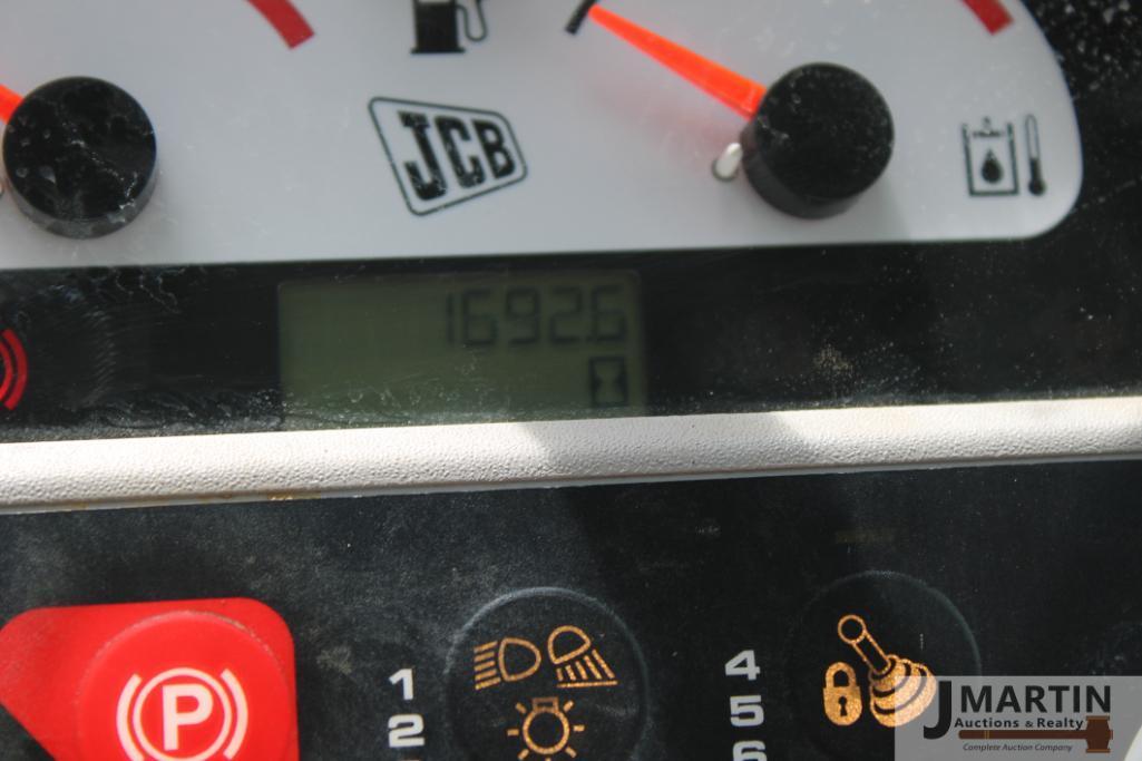 2020 JCB 3TS 8T Teleskid ext boom skid loader