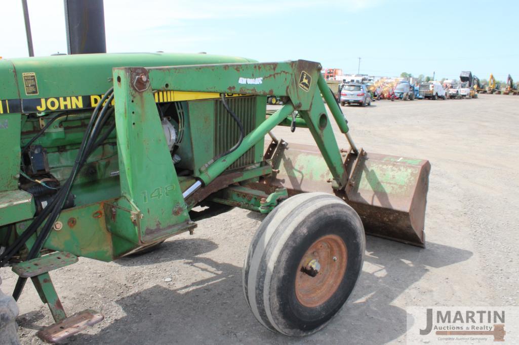 JD 2840 w/ 148 loader