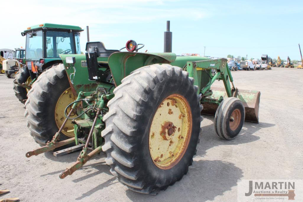JD 2840 w/ 148 loader