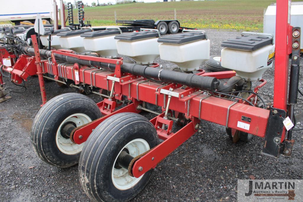 Agco 8722 12 row corn planter