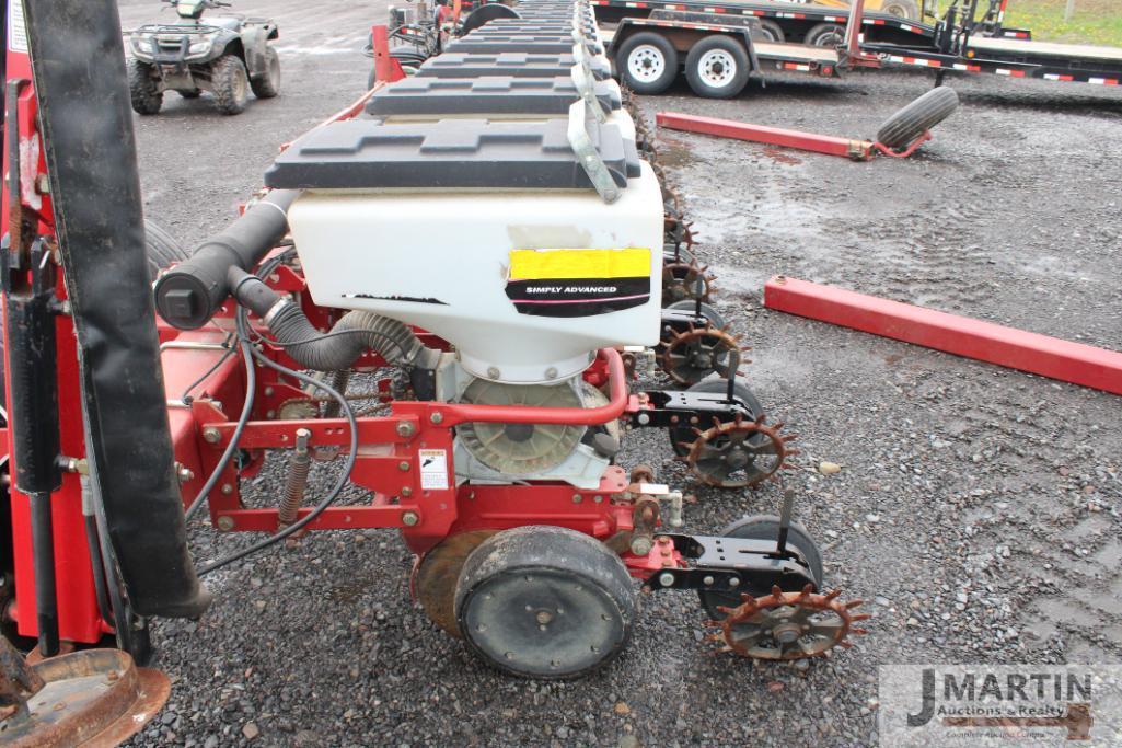 Agco 8722 12 row corn planter