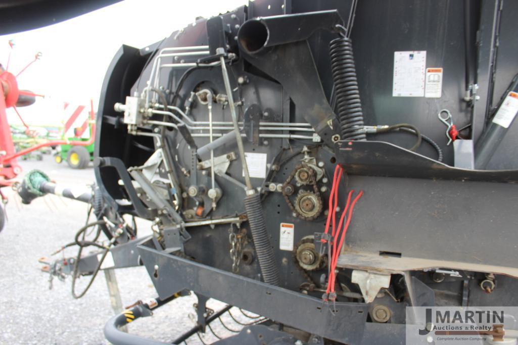 2016 Kubota BV4160 round baler