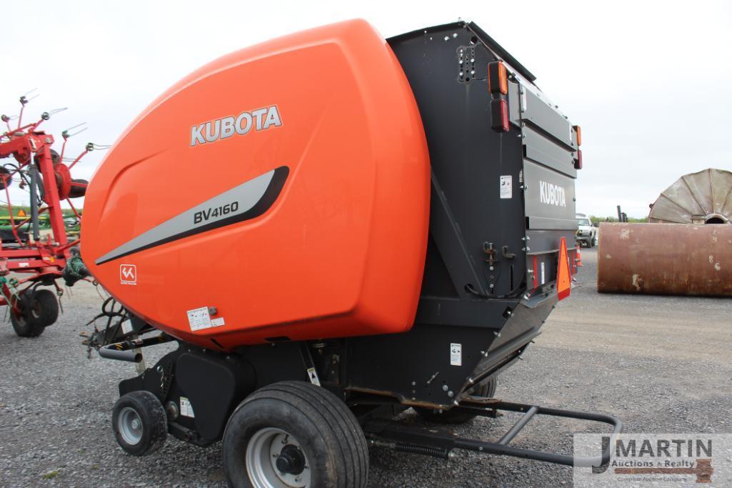 2016 Kubota BV4160 round baler