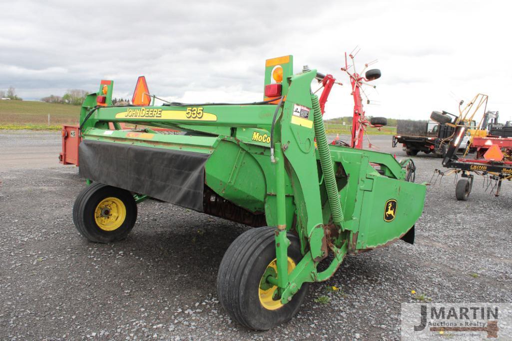 JD 535 discbine