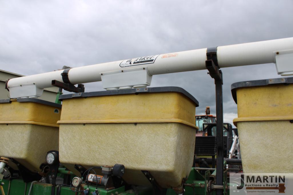 JD 1780 6 row planter