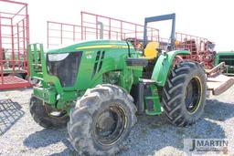 2015 JD 6105D tractor w/ loader