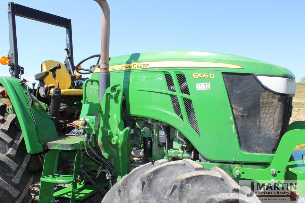 2015 JD 6105D tractor w/ loader