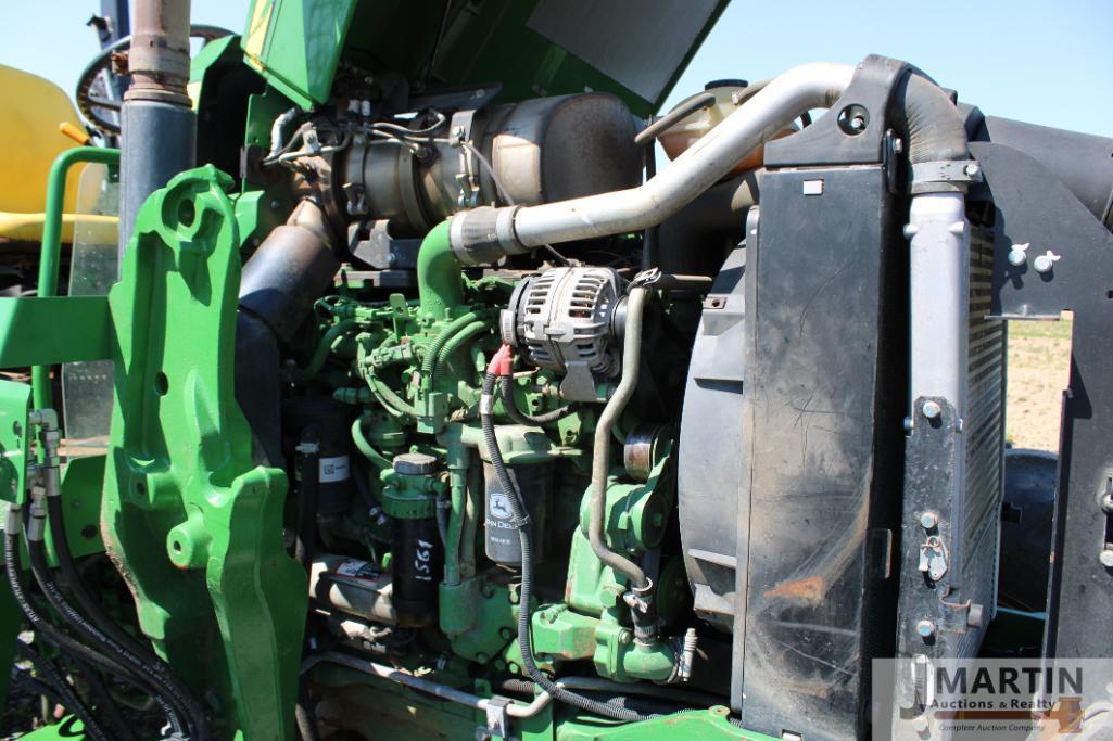 2015 JD 6105D tractor w/ loader