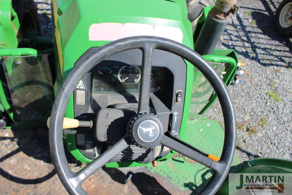 2015 JD 6105D tractor w/ loader