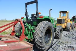2015 JD 6105D tractor w/ loader