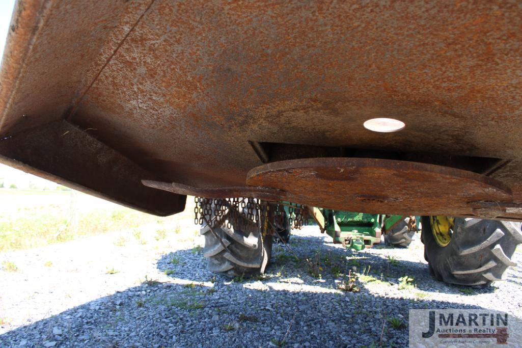 2015 JD 6105D tractor w/ loader