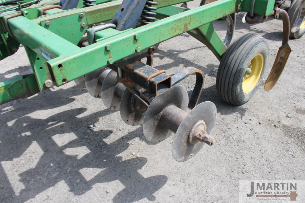 JD 714 7 shank disc