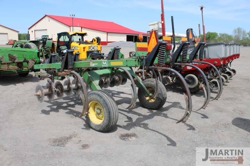 JD 714 7 shank disc
