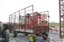 18' Metal hay wagon