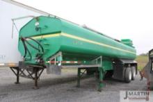 2011 Diller 8000gal manure tanker