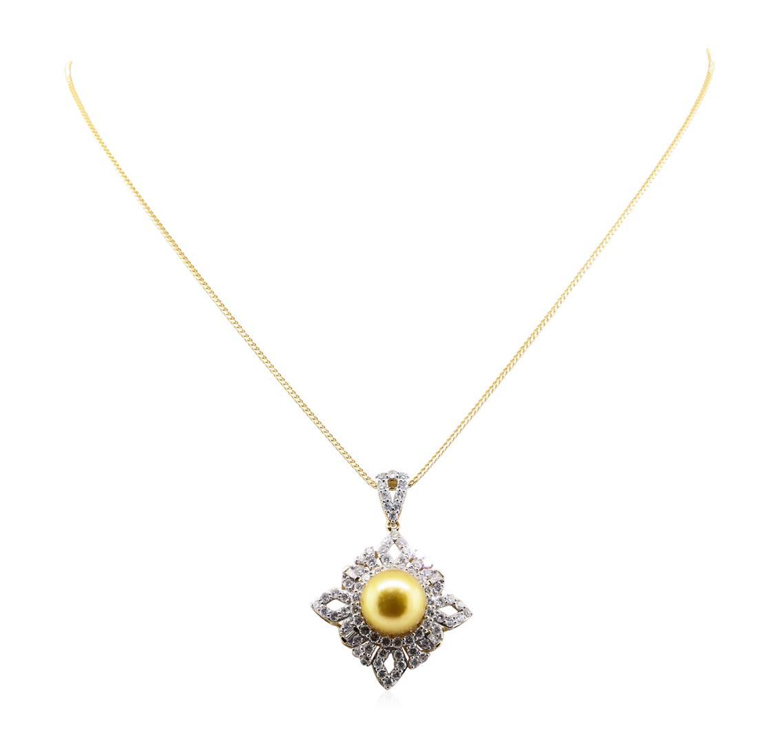 Pearl and Diamond Pendant With Chain - 18KT Yellow Gold