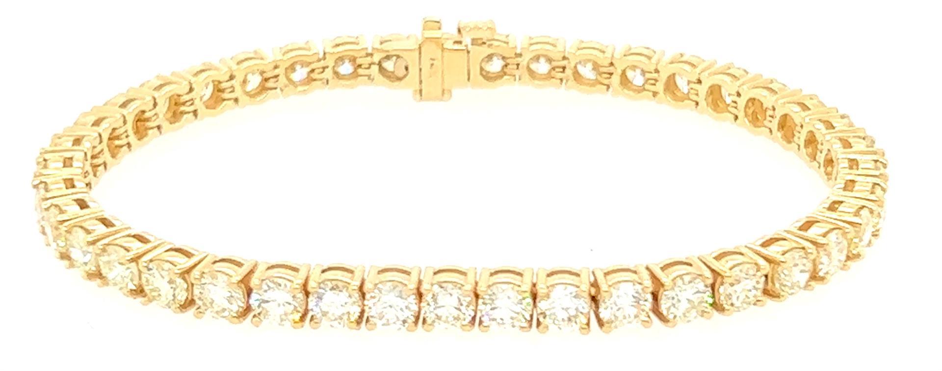 12.34 ctw Diamond Tennis Bracelet - 14KT Yellow Gold