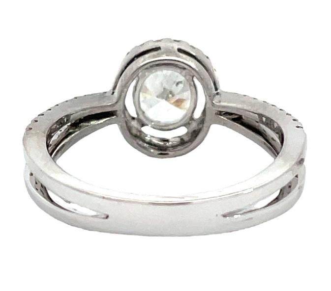 1.30 ctw Diamond Ring - 14K White Gold