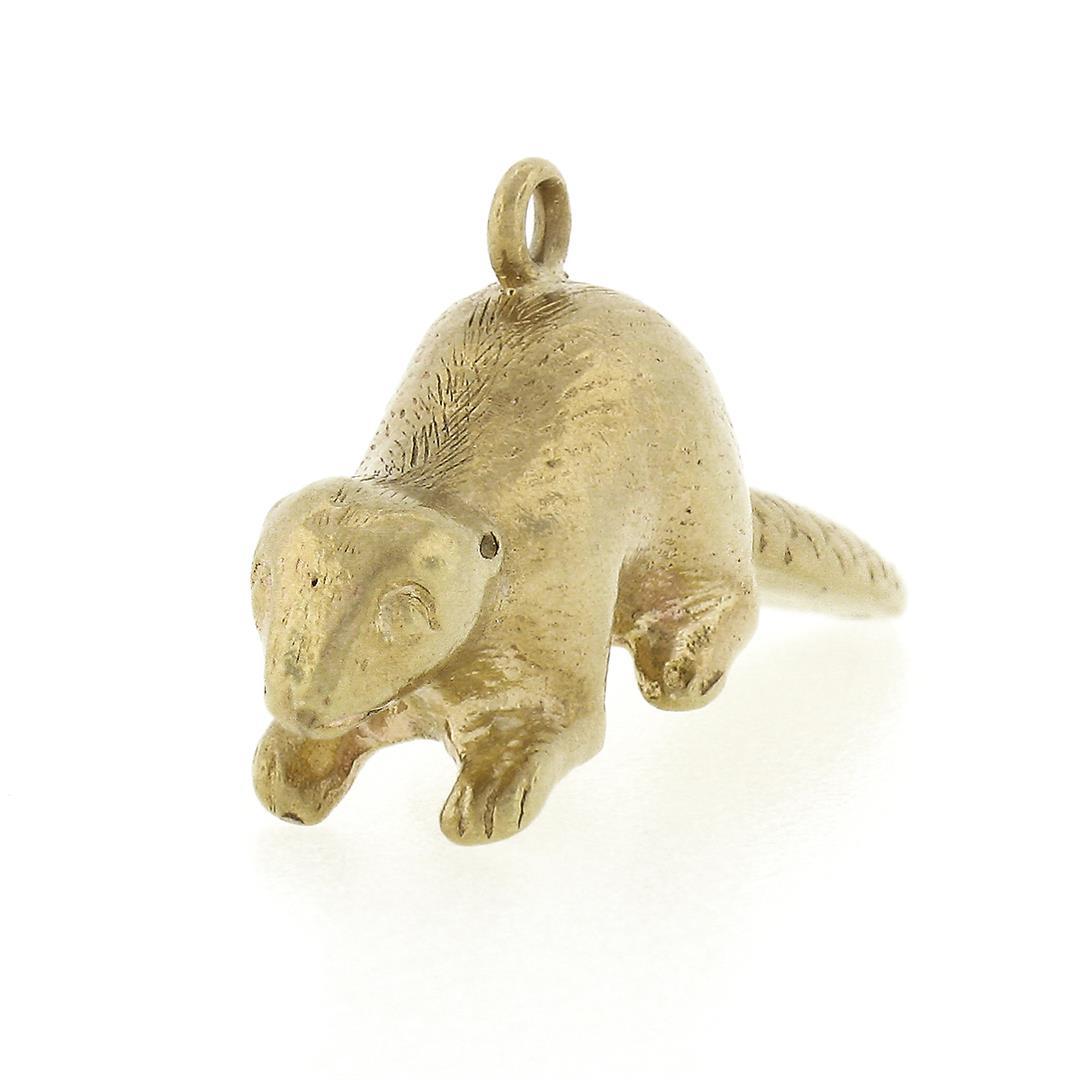 Vintage Birks 10K Yellow Gold 3D Beaver Detailed Textured Finish Charm Pendant