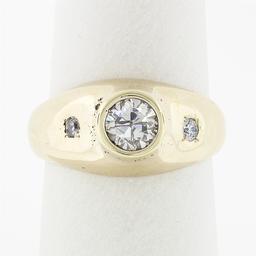 Men's Vintage 14K Gold 0.62 ctw 3 Stone Diamond Domed Polished Wedding Band Ring