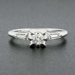 Vintage 14k Gold Illusion Prong Diamond & Baguette Sides 3 Stone Engagement Ring