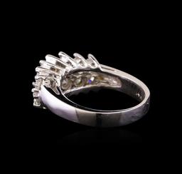 14KT White Gold 1.07 ctw Diamond Ring