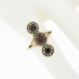 Antique 14k TT Gold Round Garnet Vertical 3 Station Concentric Wire Work Ring