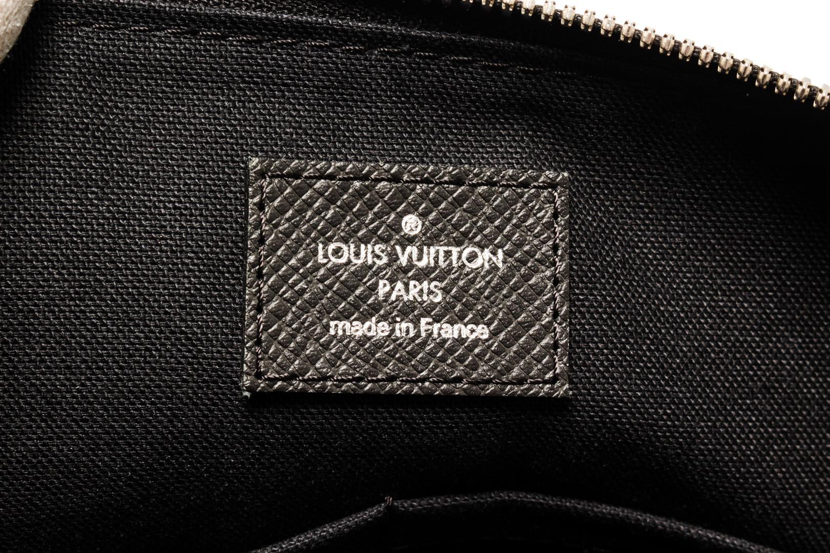 Louis Vuitton Black Taiga Leather Watcher Messenger Bag