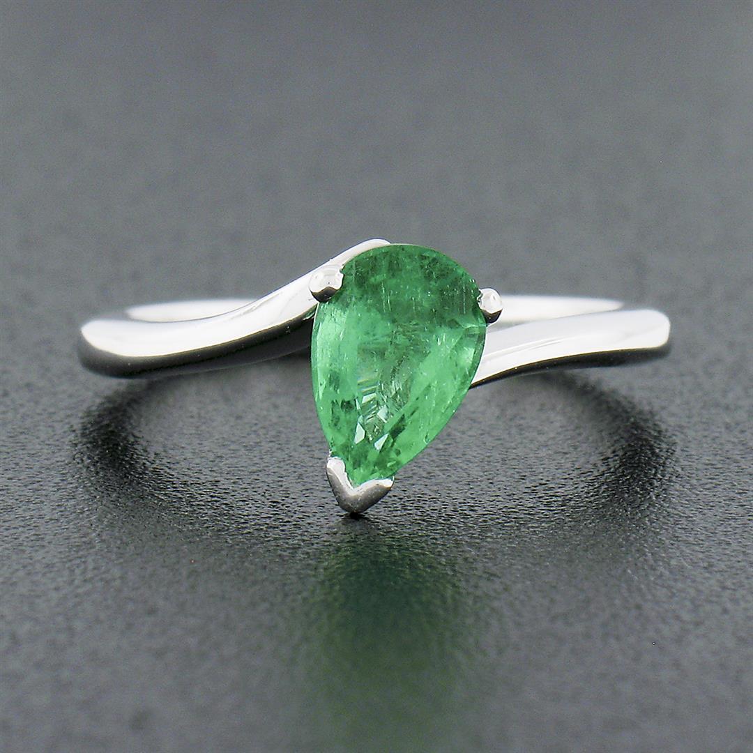 Vintage 14K White Gold 0.71 ctw FINE Pear Colombian Emerald Solitaire Bypass Rin