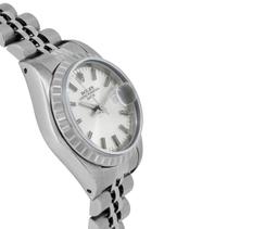 Rolex Ladies Stainless Steel Silver Index Engine Turn Bezel Date Wristwatch With