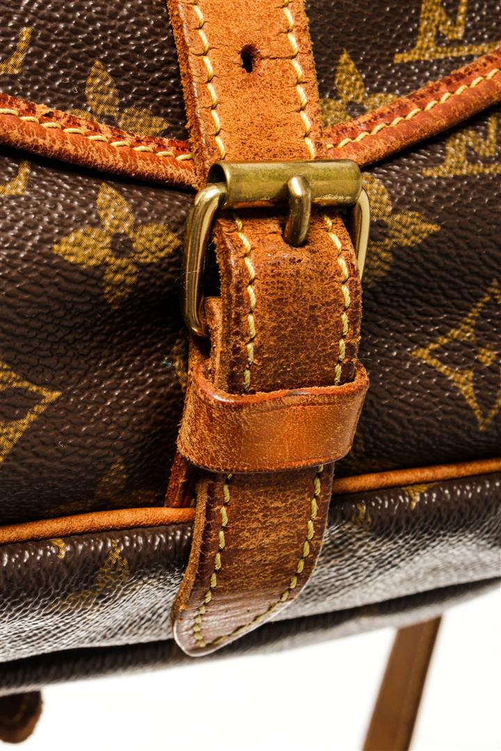 Louis Vuitton Monogram Saumur 30 Shoulder Bag