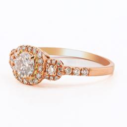 0.50 ctw SI2 CLARITY CENTER Diamond 18K Rose Gold Ring (0.82 ctw Diamonds)