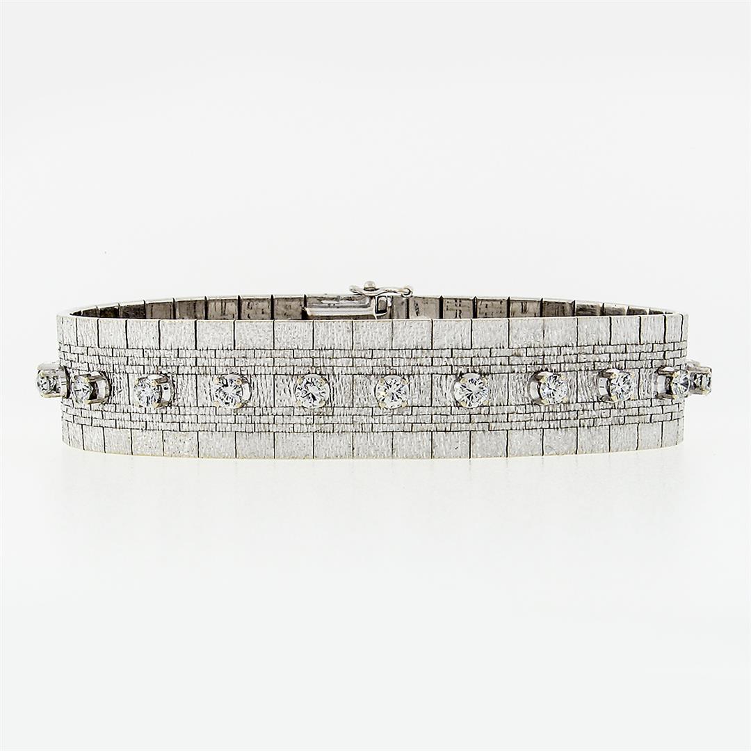 Vintage 18k White Gold 2.40 ctw Round Diamond 15mm Wide Brick Mesh Link Bracelet