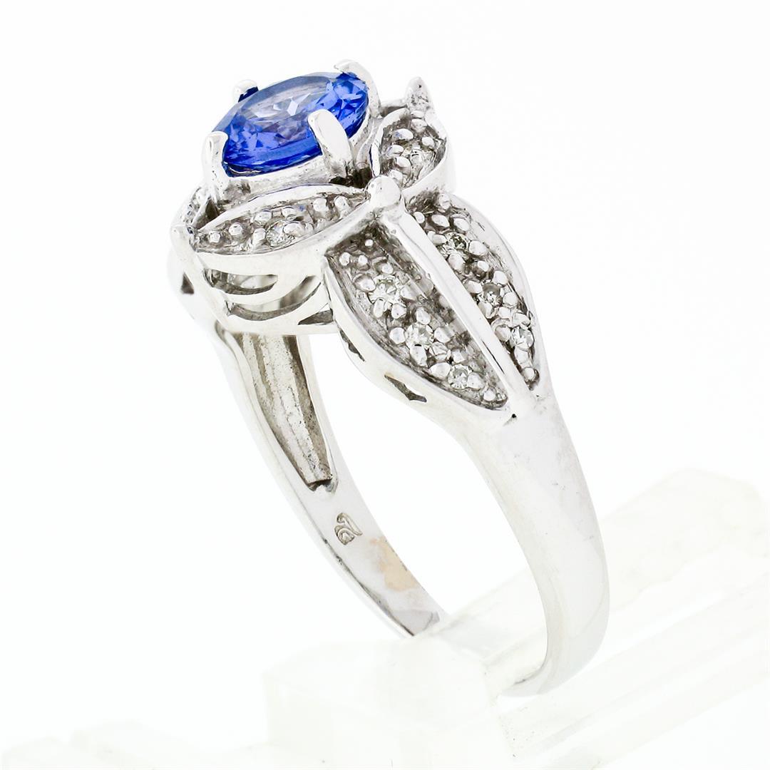 18k White Gold Brilliant Tanzanite Solitaire w/ Diamond Halo Star Flower Ring