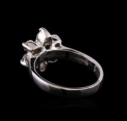 0.96 ctw Diamond Ring - 14KT White Gold