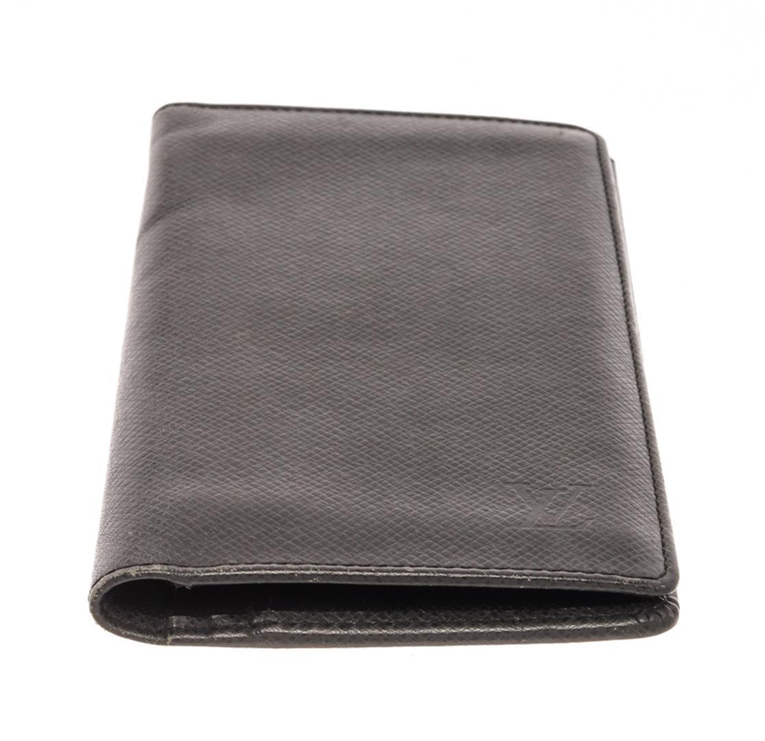 Louis Vuitton Black Taiga Leather Portefeuille Brazza Wallet