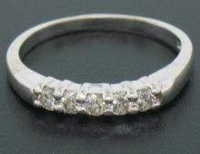 NEW Classic 14k White Gold 0.35 ctw Round Diamond Shared Prong Wedding Band Ring