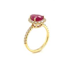 2.85 ctw Ruby & Diamond Ring - 14KT Yellow Gold