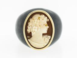 Vintage Carved Black Stone Wide Band Ring w/ 10k Gold Bezel Set Shell Cameo