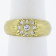 MAZ 14k Yellow Gold 0.27 ctw Star Pave Set Diamond Cluster Textured Band Ring